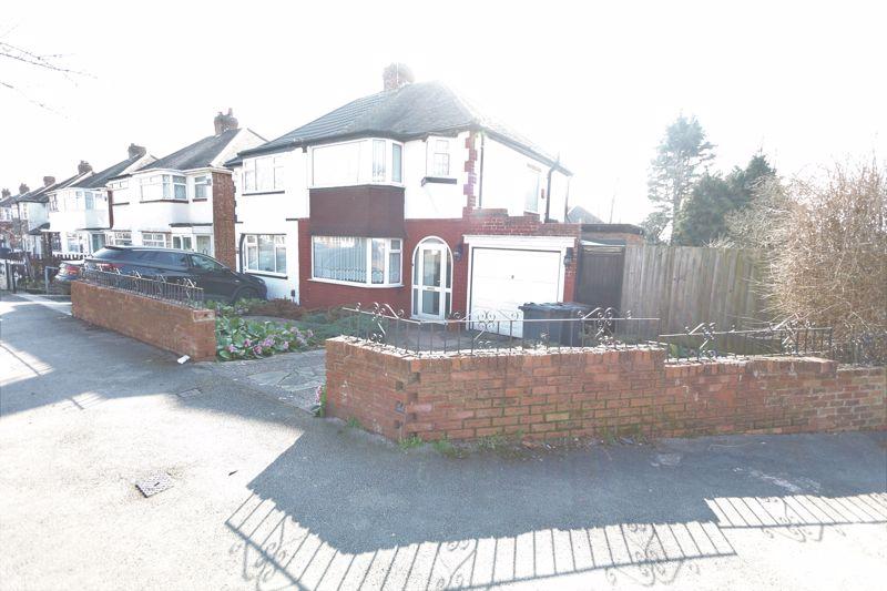 Rocky Lane, Perry Bar, Birmingham, B42 1QF 3 bed semidetached house