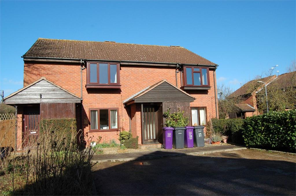 Millstream Close, Hitchin, SG4 2 bed £850 pcm (£196 pw)