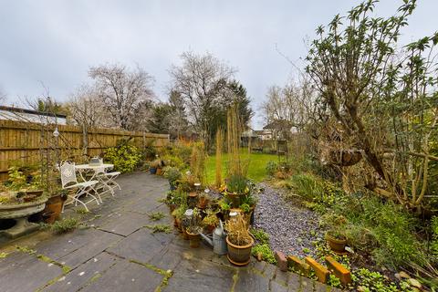 59 The Chase, Eastcote, Pinner, HA5 1SH