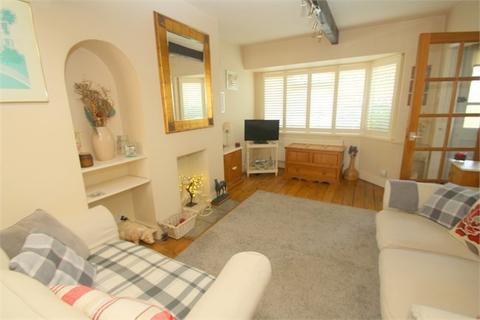 91 Swan Road, Feltham, TW13 6PE