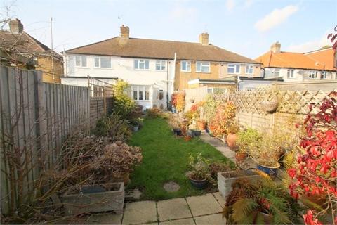 91 Swan Road, Feltham, TW13 6PE