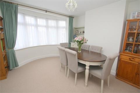 53 School Road, Ashford, TW15 2BT