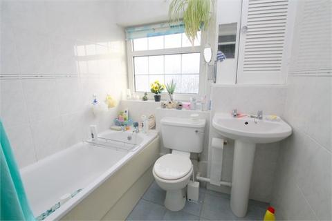 47 Garrick Close, Staines-upon-thames, TW18 2PH