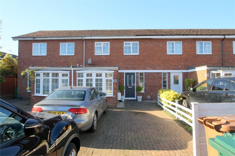 Mill Farm Avenue, SUNBURYONTHAMES... 3 bed terraced house £430,000
