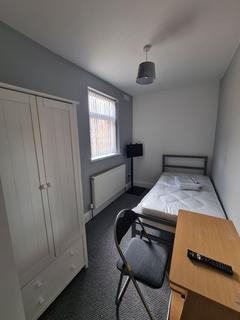 4 bedroom house share to rent, Cauldon Road, Stoke-on-Trent