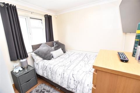 14 Bamburgh Road, Leeds, LS15 8UH