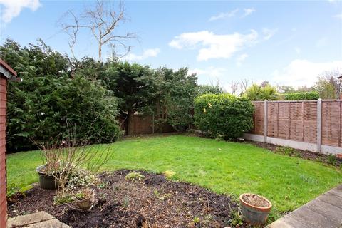 32 Gateway Close, Northwood, HA6 2RW