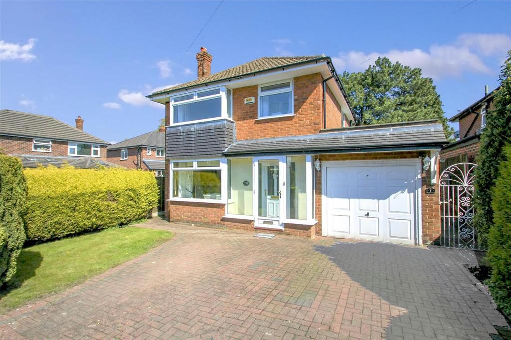 Willoughby Close, Sale 3 bed detached house £485,000