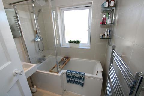 23 Beech Road, Sale, M33 2EB