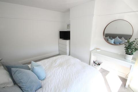 23 Beech Road, Sale, M33 2EB