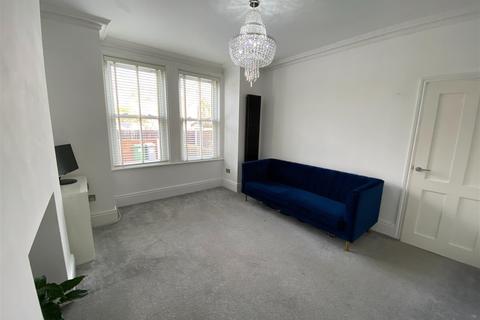 59 Beech Grove, Sale, M33 6RT