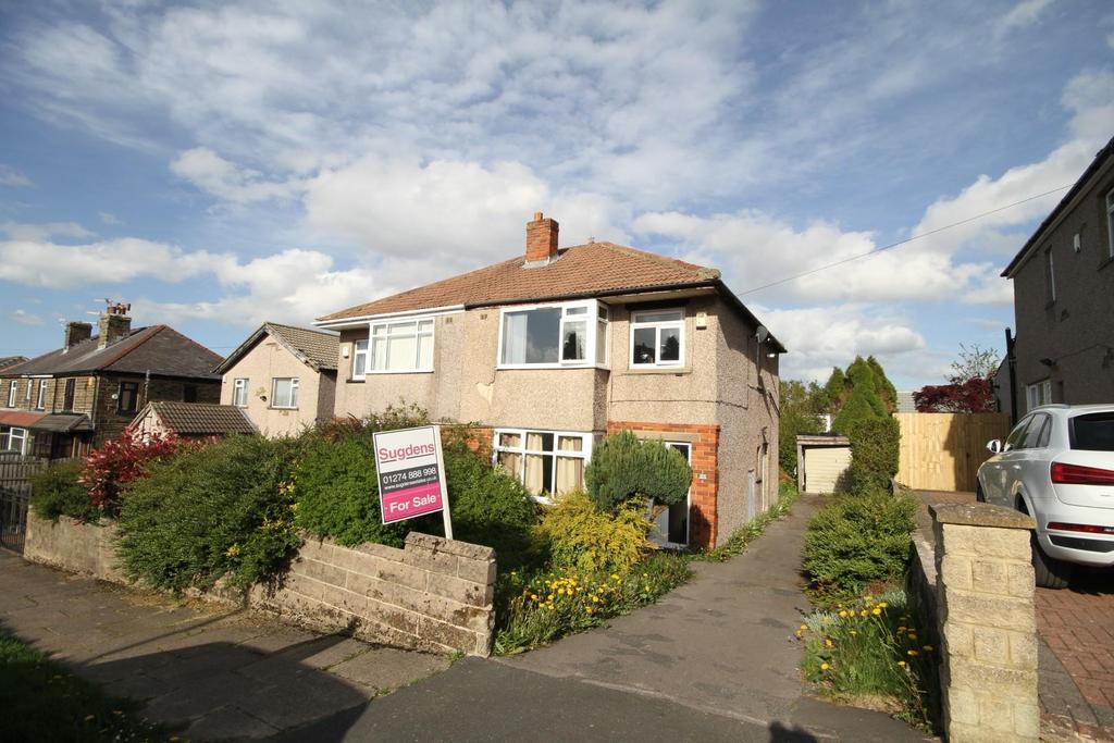 Ascot Avenue, Horton Bank Top, Bradford 3 bed semidetached house £