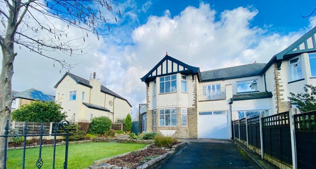 Calderdale, Portfield Bar, Whalley... 3 bed semidetached house £430,000