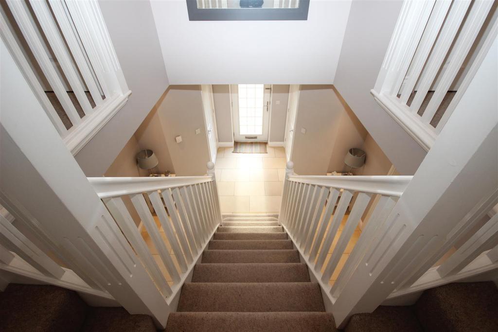 Saville Close, Wynyard Woods 4 bed detached house £500,000
