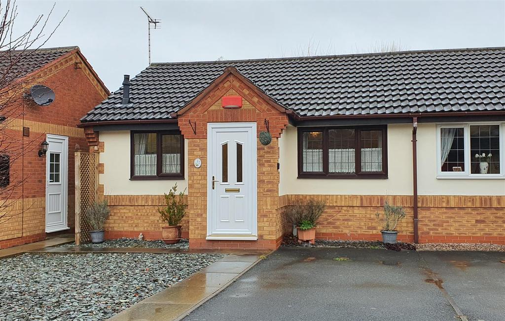 Beverley Road, Branston, BurtonOnTrent 1 bed semidetached bungalow