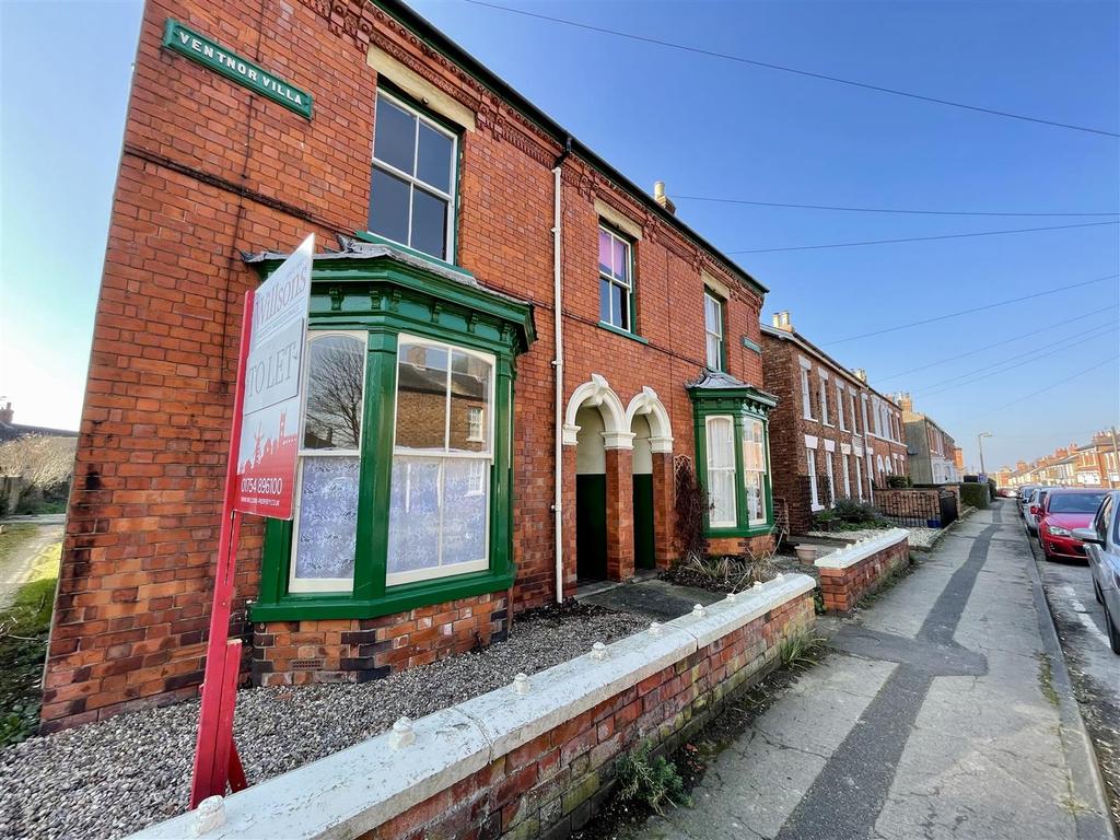 Queen Street, Horncastle 3 bed end of terrace house £695 pcm (£160 pw)