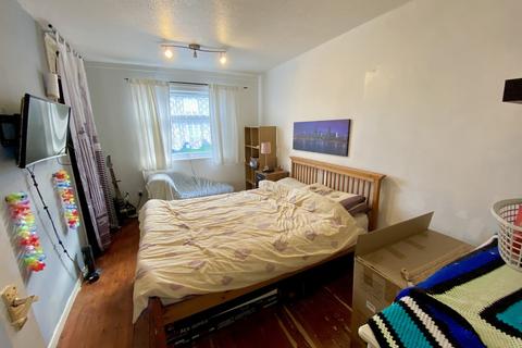 40 Alder Drive, Birmingham, B37 7QD