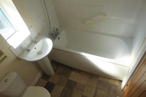 1 Station Road, Hounslow, TW3 2AL