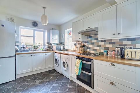 20 Brownberrie Drive, Horsforth, Leeds, LS18 5PP