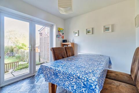 20 Brownberrie Drive, Horsforth, Leeds, LS18 5PP