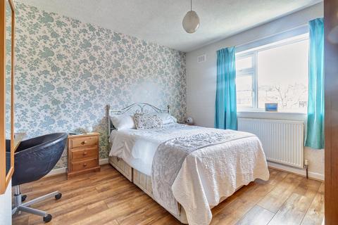20 Brownberrie Drive, Horsforth, Leeds, LS18 5PP