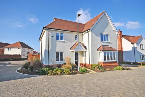 1 Jasmine Drive, Black Notley, Braintree, CM77 8FY
