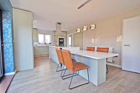 1 Jasmine Drive, Black Notley, Braintree, CM77 8FY