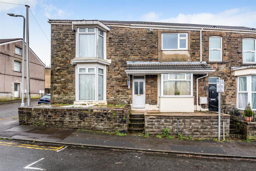 Stanley Terrace, Swansea 5 bed terraced house £145,000