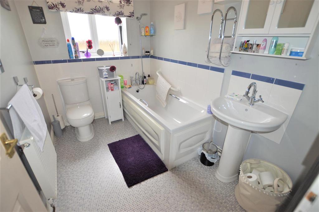 Bathroom.JPG