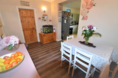 54 Silver Terrace, Burry Port, SA16 0NA