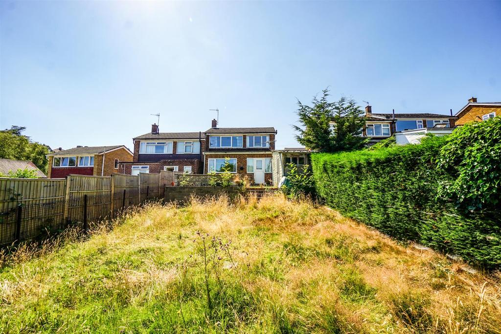 Madeira Drive, Hastings 3 bed semidetached house £350,000