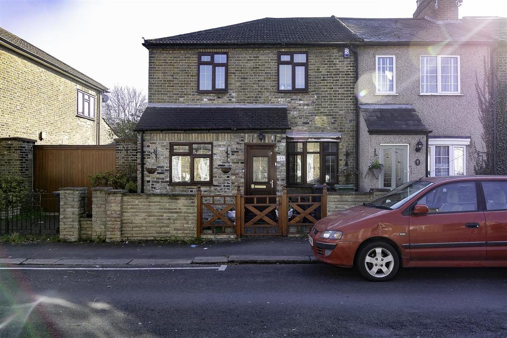 Eleanor Road, Waltham Cross 3 bed house £460,000