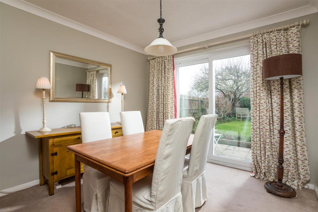63 Furze Hill Road-5.jpg