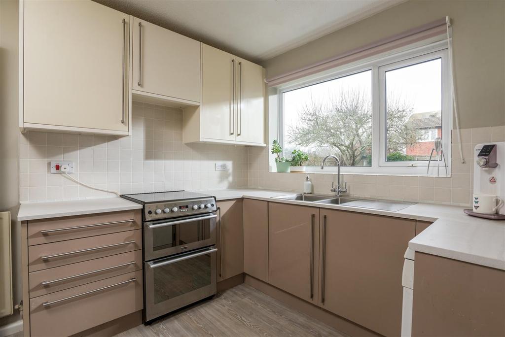 63 Furze Hill Road-6.jpg