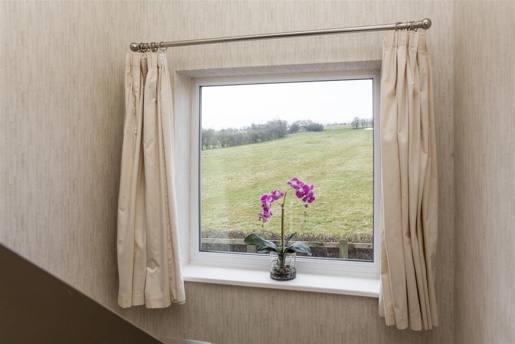 63 Furze Hill Road-10.jpg