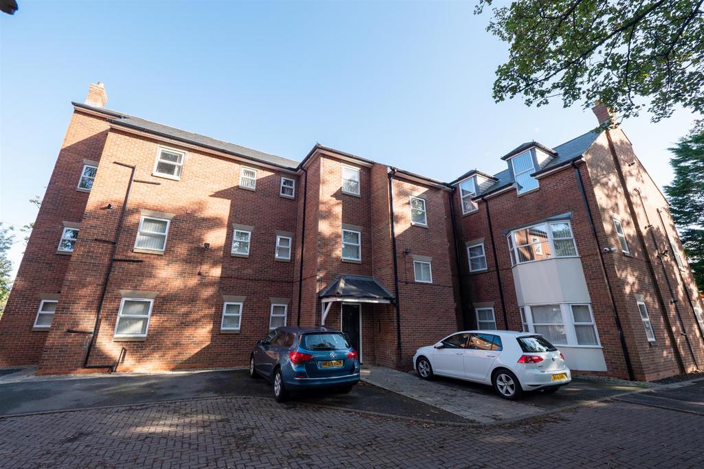 Montpellier House, Ashbrooke, Sunderland 2 bed apartment £625 pcm (£