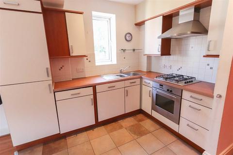 Flat 4, Red Lion Court Woburn Road, Heath And Reach, Leighton Buzzard, LU7 0FL