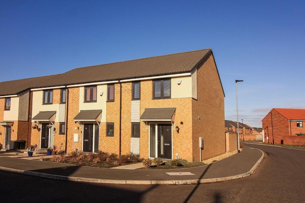 Harbottle Grove, Holystone, Newcastle Upon Tyne 2 bed terraced house