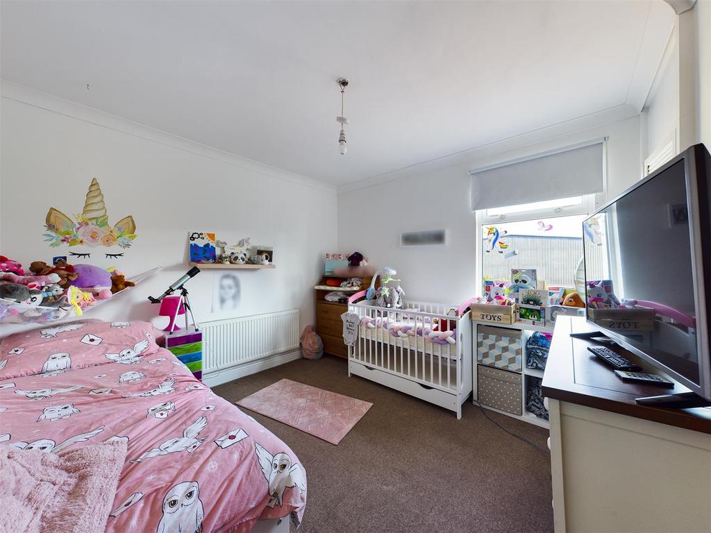 CAM00393 P1-PR0119-STILL09.jpg