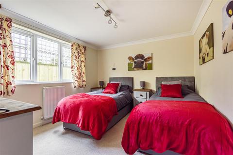 23 Bramble Hill, Bude, EX23 8DG