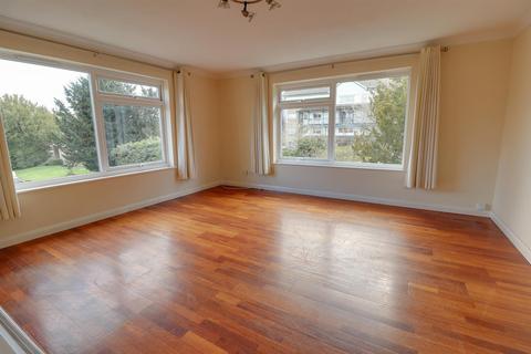 undefined, Ashleigh Court, Rawdon Drive, Hoddesdon, Herts