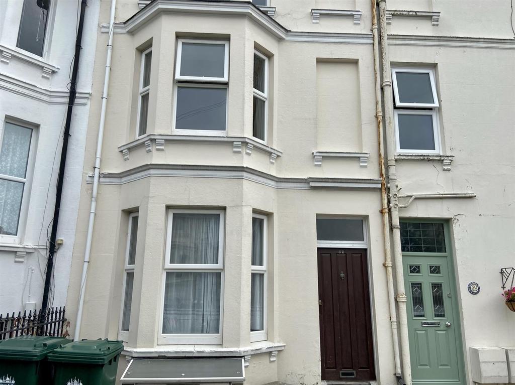 Warleigh Road, Brighton, East Sussex 6 bed terraced house £3,172 pcm