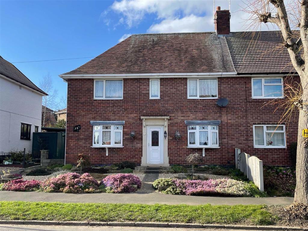 Park Road, Boythorpe, Chesterfield, S40 4 bed semidetached house £