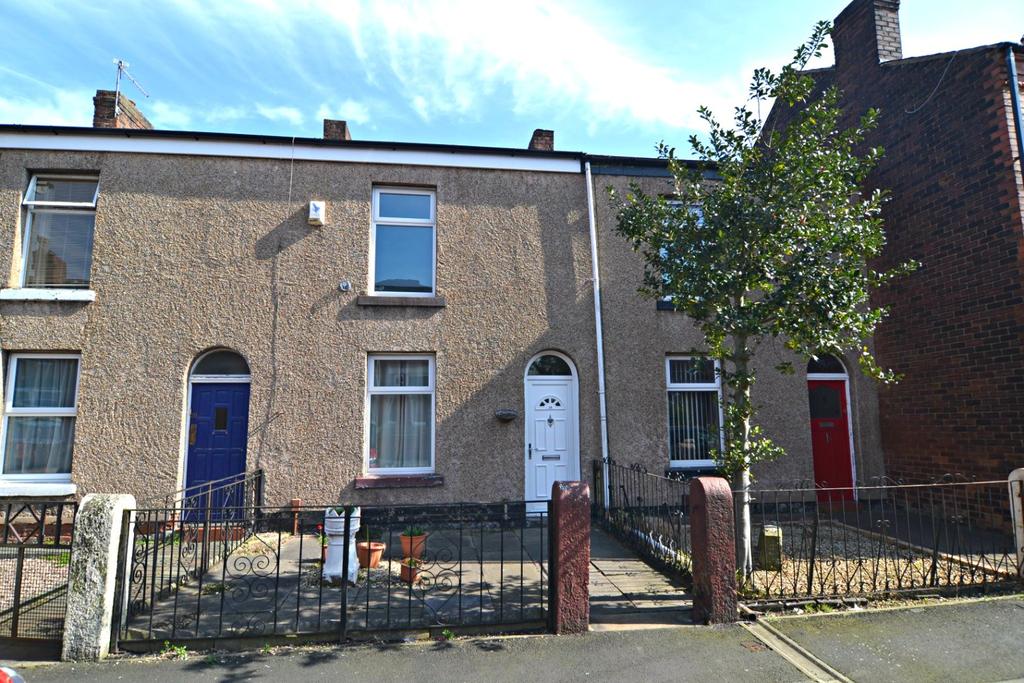 Old Wargrave Road, NewtonLeWillows... 3 bed terraced house £120,000