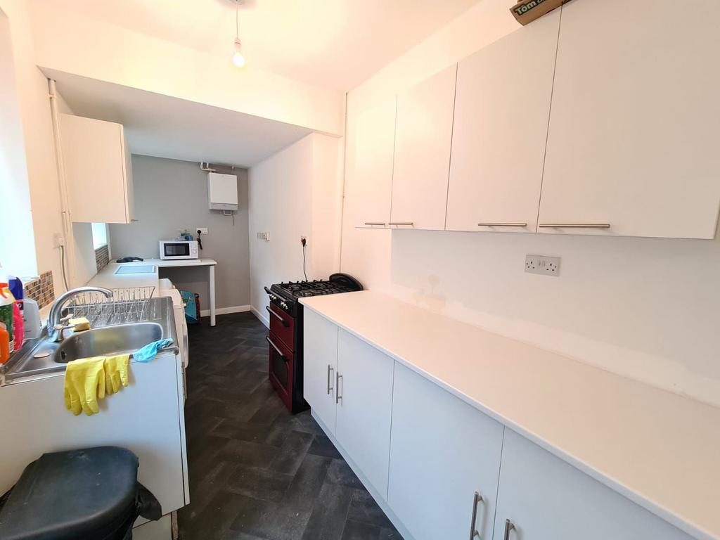 House in Leicester - View 5
