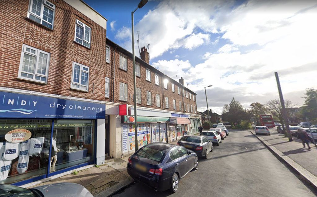 Holders Hill Road, Mill Hill, London NW7 2 bed flat £1,150 pcm (£265 pw)