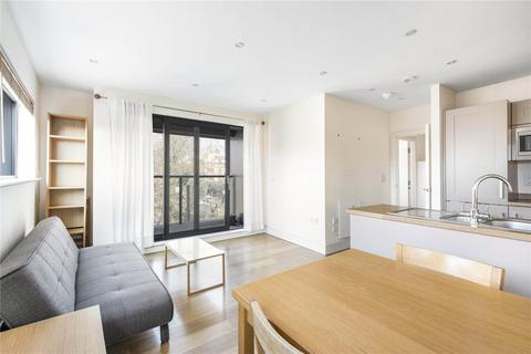 2 bedroom apartment to rent, Tower Bridge Road, London, SE1