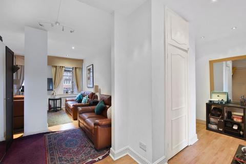 2 bedroom apartment for sale, OAKWOOD COURT, HOLLAND PARK,  KENSINGTON  W14