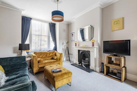 49 Waterlow Road, London, N19 5NJ