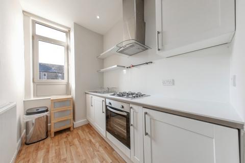 1 bedroom flat to rent, Baldovan Terrace, Stobswell, Dundee, DD4